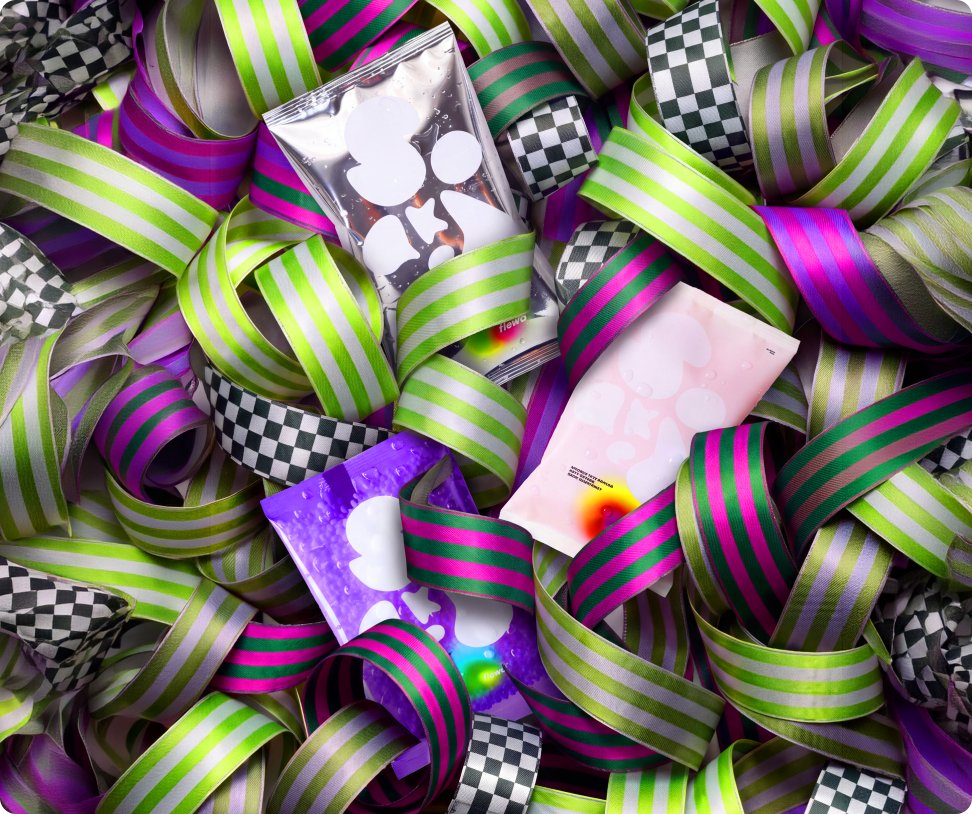 flewd holiday gifting bundle, ribbons collage